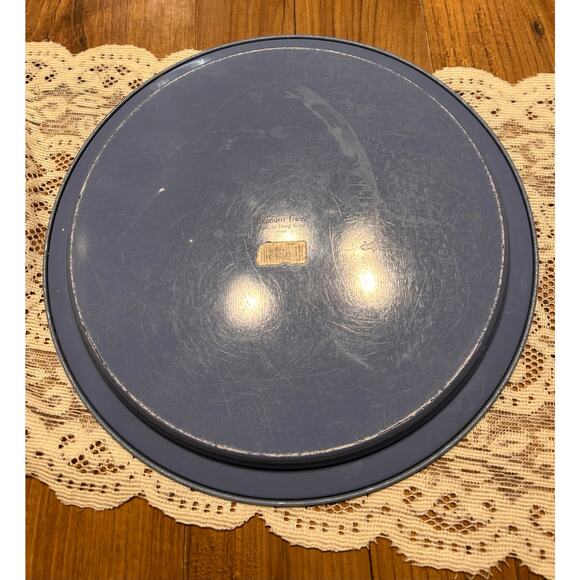 Beautiful Vintage Tin Potpourri Press Tulips in Basket Decorative Tray - Picture 6 of 6